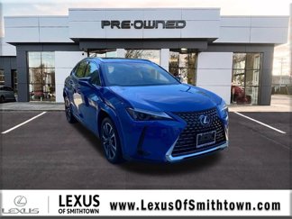 Used 2025 Lexus UX 300h AWD image 1