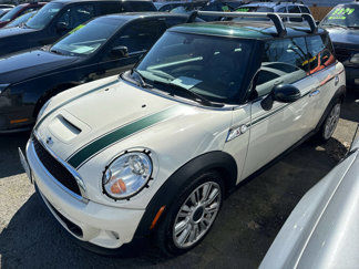 Used 2013 MINI Cooper S image 1