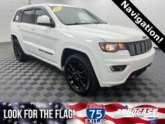 Used 2020 Jeep Grand Cherokee Altitude image 1