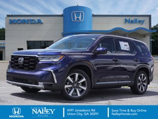 New 2025 Honda Pilot Touring image 1