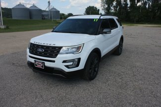 Used 2017 Ford Explorer XLT w/ Equipment Group 202A image 1