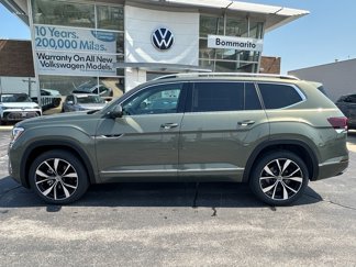 New 2025 Volkswagen Atlas SEL Premium R-Line image 1