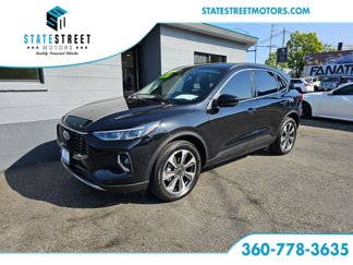 Used 2023 Ford Escape Platinum image 1