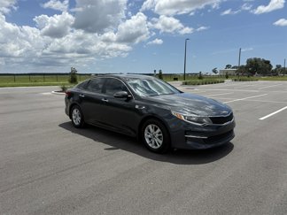 Used 2016 Kia Optima LX w/ LX Convenience Package image 1