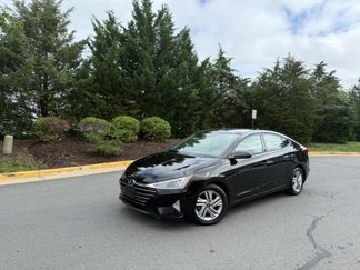Used 2020 Hyundai Elantra SEL image 1