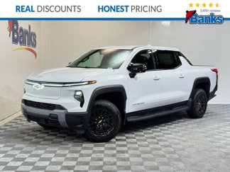 New 2026 Chevrolet Silverado EV LT image 1