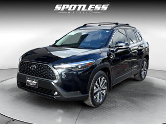 Used 2024 Toyota Corolla Cross XLE image 1