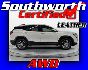 Used 2024 GMC Terrain SLT image 1