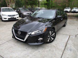 Used 2020 Nissan Altima 2.5 SV image 1
