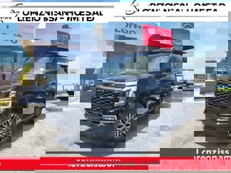 New 2025 Nissan Armada Platinum w/ Convenience Package image 1