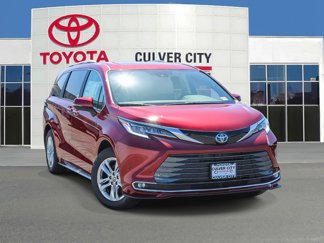 New 2025 Toyota Sienna Limited image 1