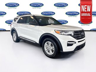 Used 2024 Ford Explorer XLT w/ Equipment Group 202A image 1