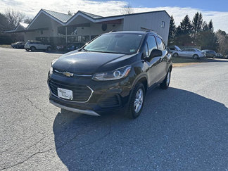 Used 2020 Chevrolet Trax LT w/ Sun & Sound Package image 1