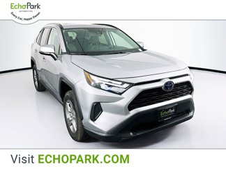 Used 2024 Toyota RAV4 XLE image 1