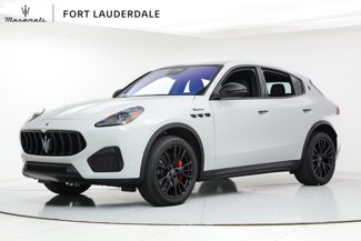Used 2025 Maserati Grecale Modena image 1