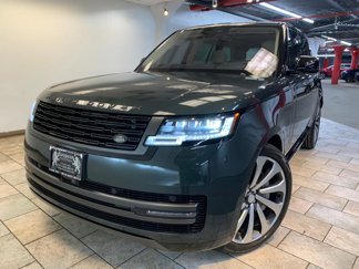 Used 2023 Land Rover Range Rover SE image 1