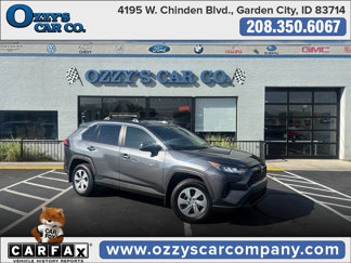 Used 2021 Toyota RAV4 LE image 1