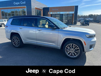 New 2025 Jeep Grand Cherokee L Summit image 1