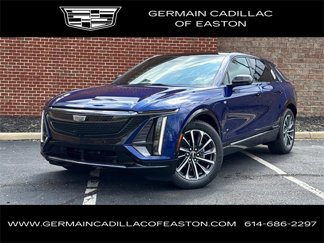 New 2025 Cadillac Lyriq Sport image 1