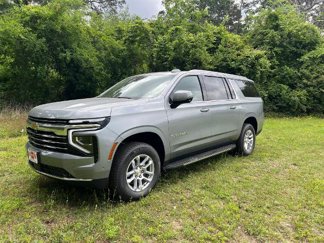 New 2025 Chevrolet Suburban LT w/ Comfort Package image 1