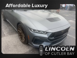 Used 2024 Ford Mustang GT Premium image 1