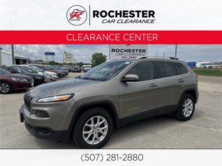 Used 2017 Jeep Cherokee Latitude w/ Safety/Convenience Group image 1