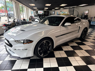 Used 2021 Ford Mustang GT Premium w/ Equipment Group 401A image 1