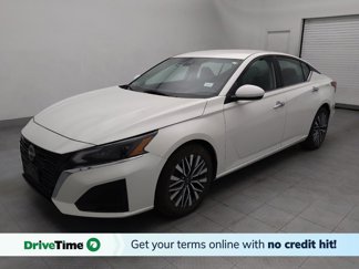 Used 2023 Nissan Altima 2.5 SV image 1
