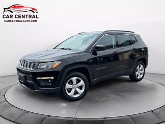 Used 2018 Jeep Compass Latitude w/ Popular Equipment Group image 1