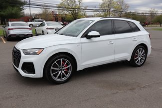 Used 2024 Audi Q5 e Premium Plus w/ Premium Plus Package image 1
