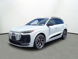 New 2025 Audi SQ6 e-tron Prestige image 1