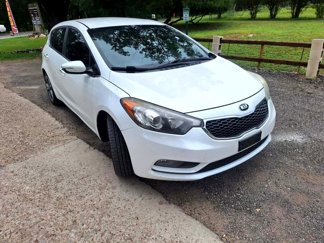 Used 2016 Kia Forte EX image 1