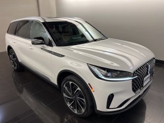 New 2025 Lincoln Aviator Reserve image 1