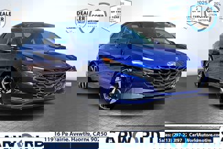 Used 2023 Hyundai Elantra Limited image 1