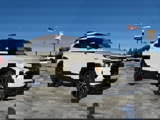 New 2025 Chevrolet TrailBlazer ACTIV w/ Convenience Package image 1
