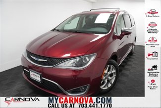Used 2018 Chrysler Pacifica Limited image 1
