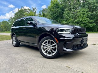 Used 2024 Dodge Durango GT image 1