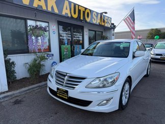 Used 2012 Hyundai Genesis 3.8 image 1