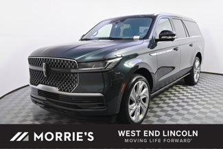 New 2025 Lincoln Navigator L Reserve image 1