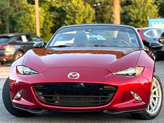 Used 2019 MAZDA MX-5 Miata Sport w/ I-ACTIVSENSE Sport Package image 1