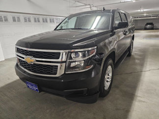 Used 2016 Chevrolet Suburban LT image 1
