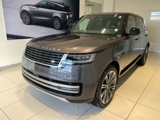 New 2025 Land Rover Range Rover Long Wheelbase SE image 1
