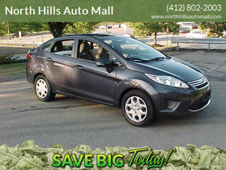 Used 2013 Ford Fiesta SE w/ Super Fuel Economy Pkg image 1