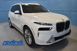 Used 2024 BMW X7 xDrive40i w/ Premium Package image 1