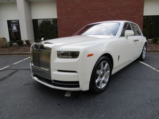 Used 2023 Rolls-Royce Phantom Sedan image 1