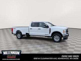 Used 2023 Ford F350 XLT image 1