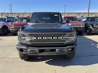 New 2025 Ford Bronco Badlands image 1