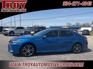 Used 2019 Toyota Camry SE image 1