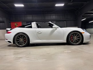 Used 2017 Porsche 911 Targa 4S image 1