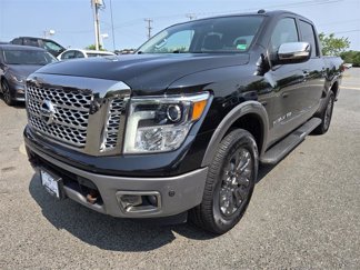 Used 2018 Nissan Titan Platinum Reserve image 1